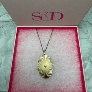 New With Box Stella & Dot Starstruck Charm Gold Pendant